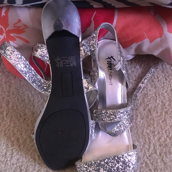 4 inch heals - Picture 2 of 2